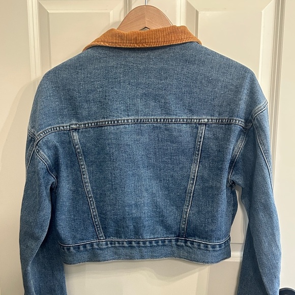 EUC PacSun cropped Blue Denim Jacket with Brown Corduroy Collar size M. So soft! - Picture 8 of 10